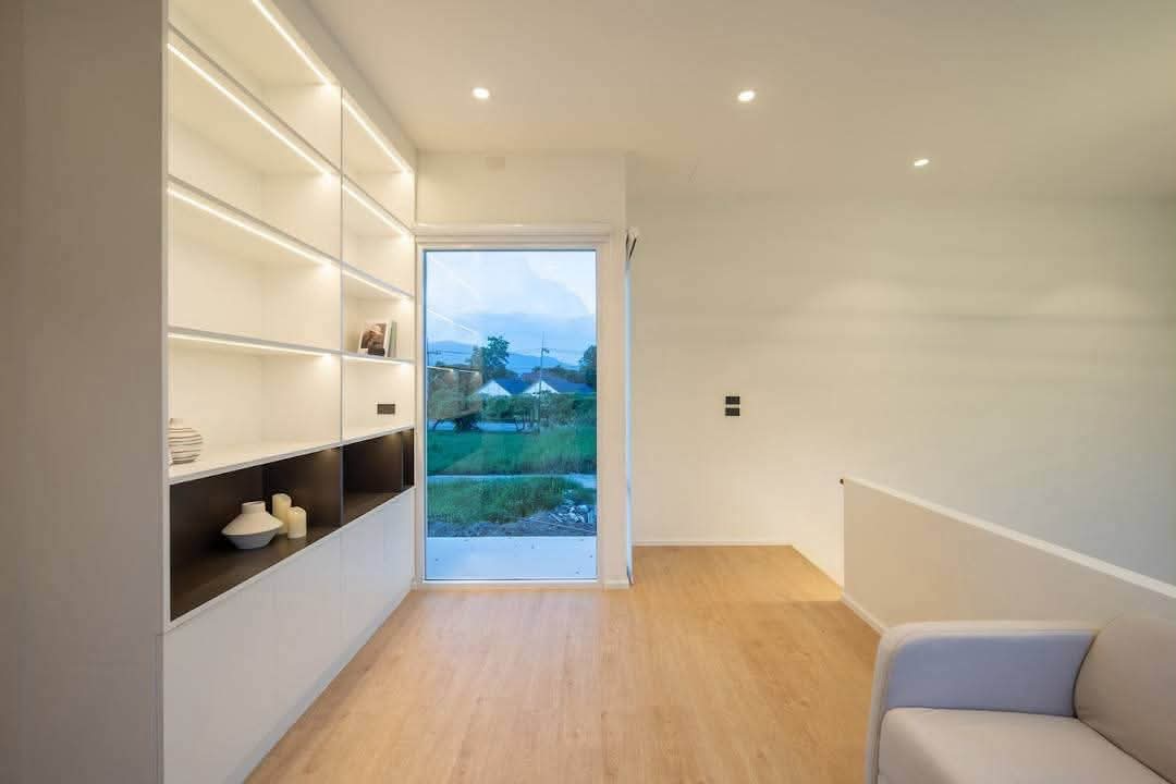 Modern Pool Villa Preview 2