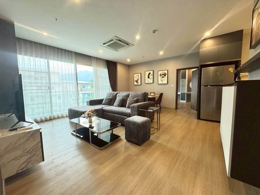 Luxury Condo Preview 7