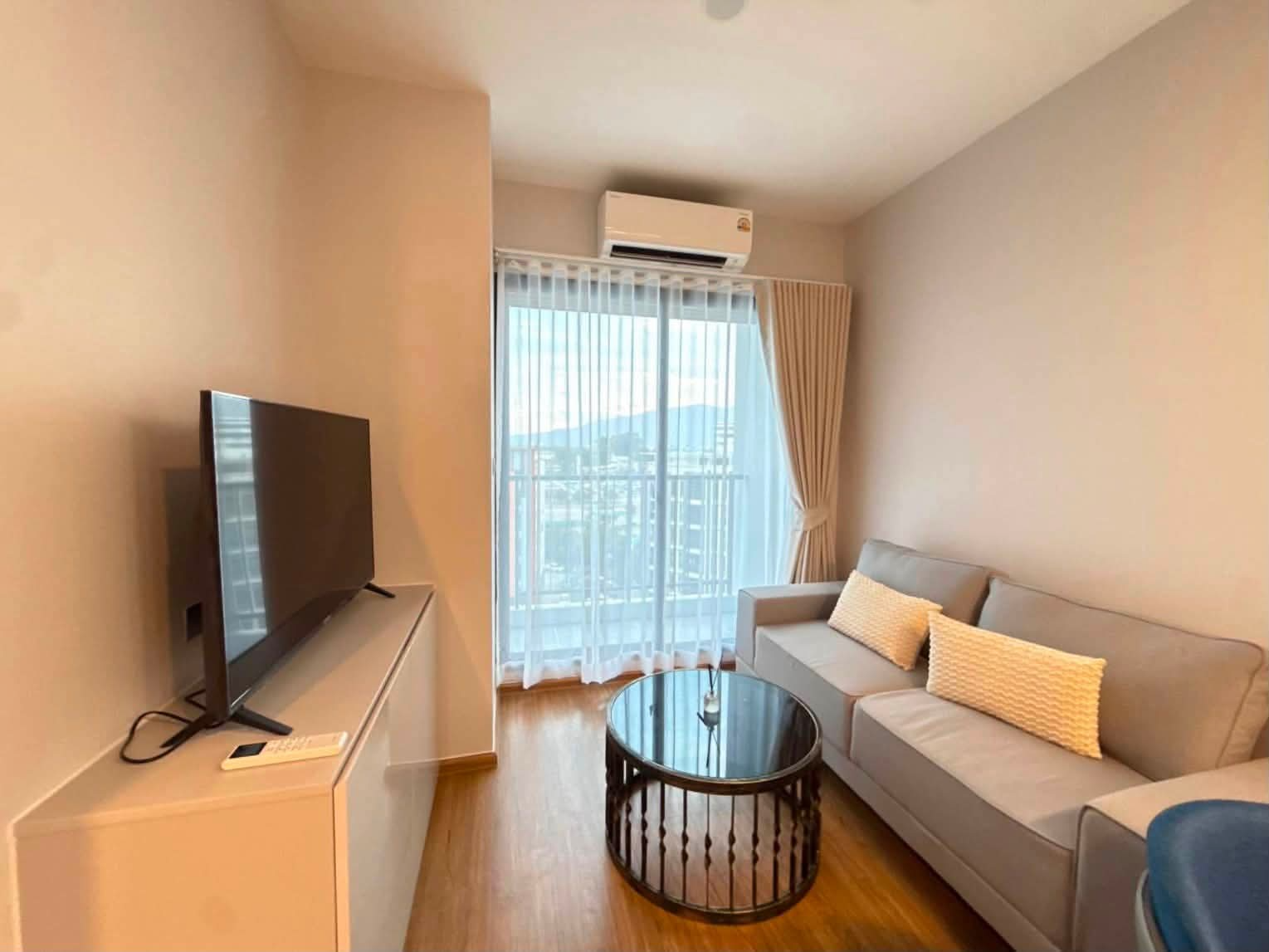 Luxury condo  Preview 6
