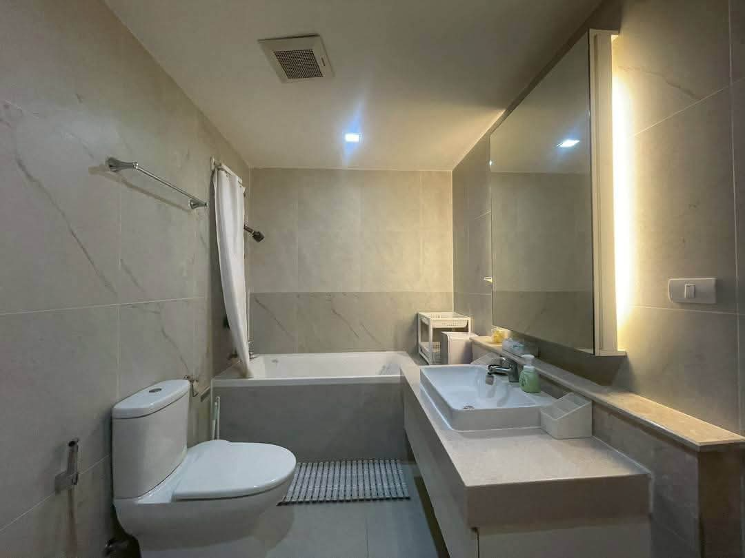Luxury 2BR Condo Preview 2