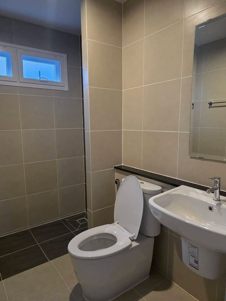 Brand New 2-Storey Preview 3