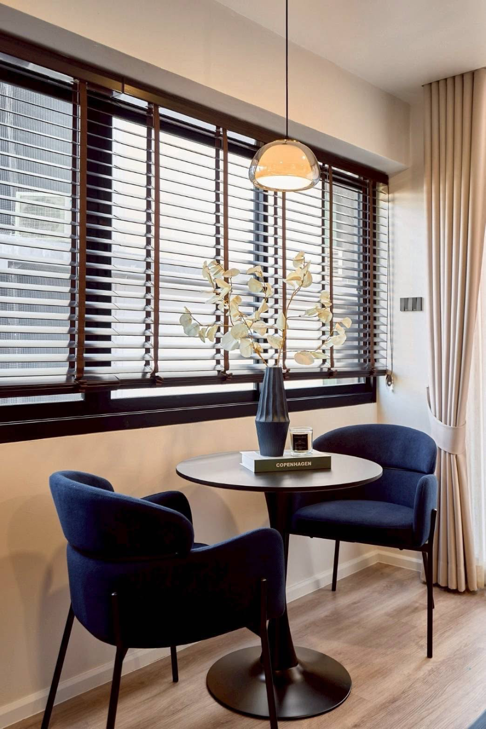 Modern Condo Preview 4