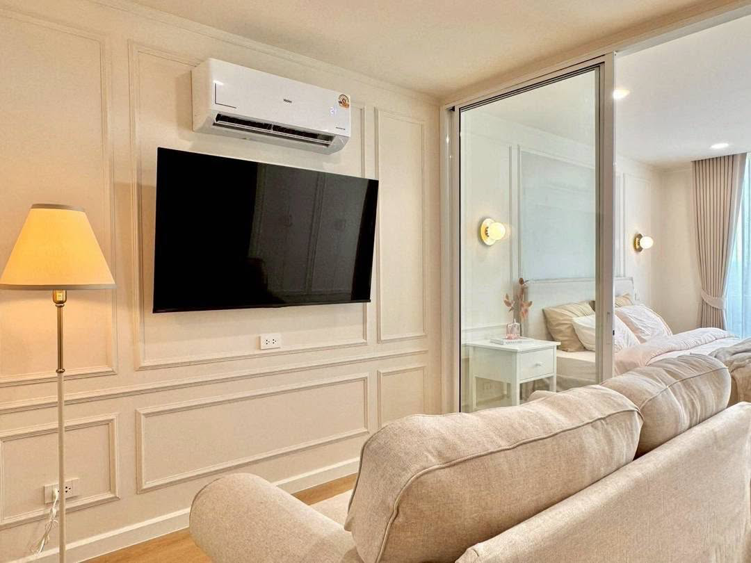 Modern Condo Preview 7