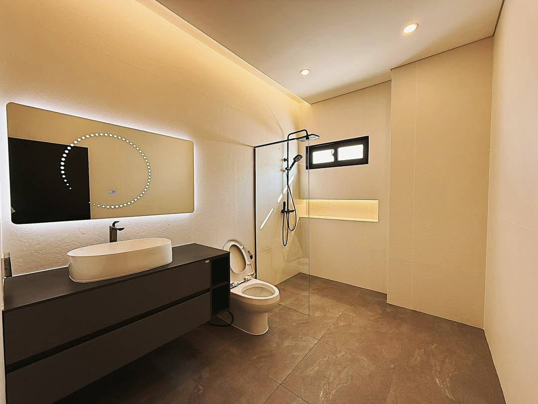 Luxury Pool Villa Preview 5