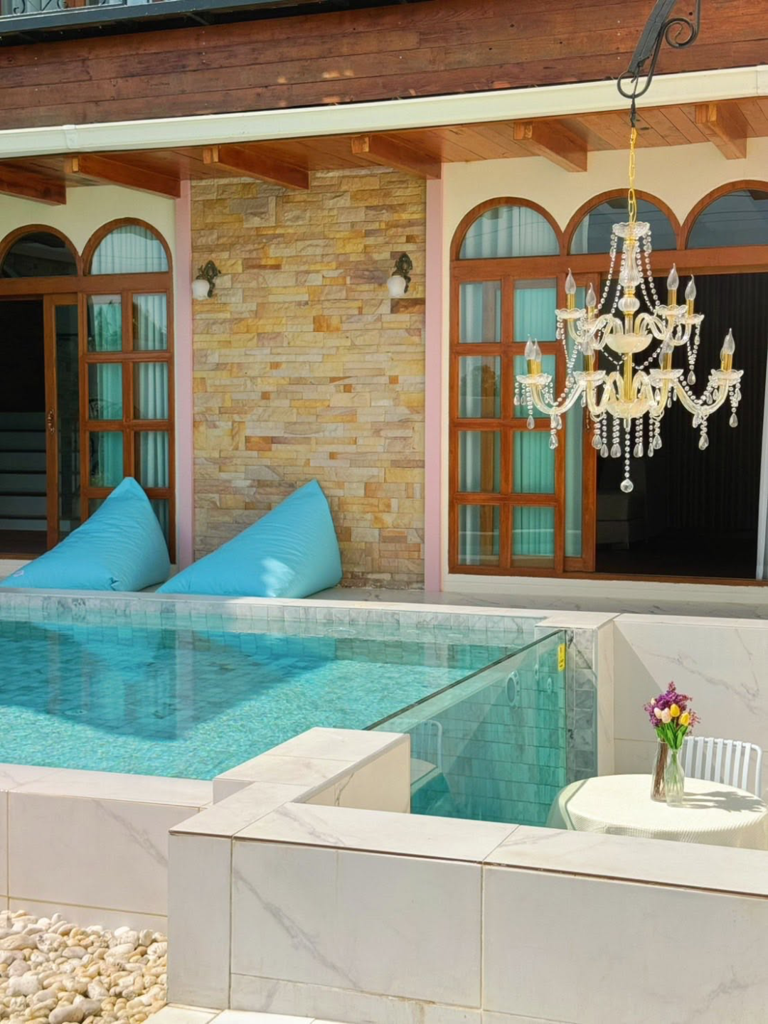 Luxury European & English Style Pool Villa  Preview 6