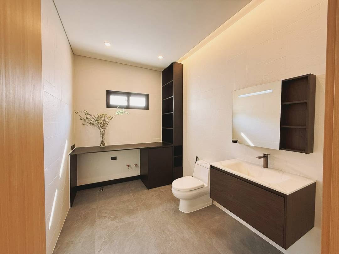 Luxury Pool Villa Preview 6