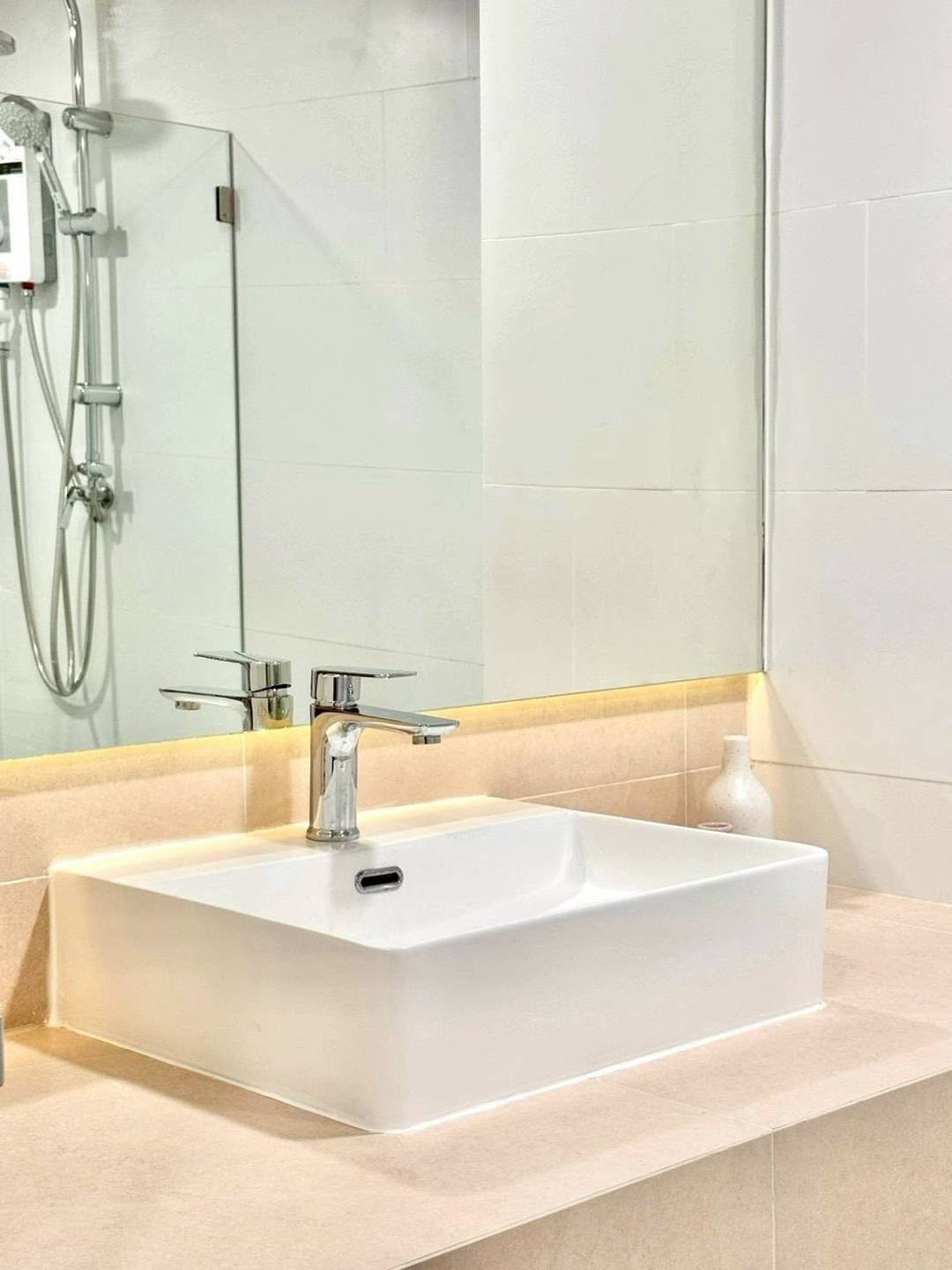 Modern Condo Preview 2