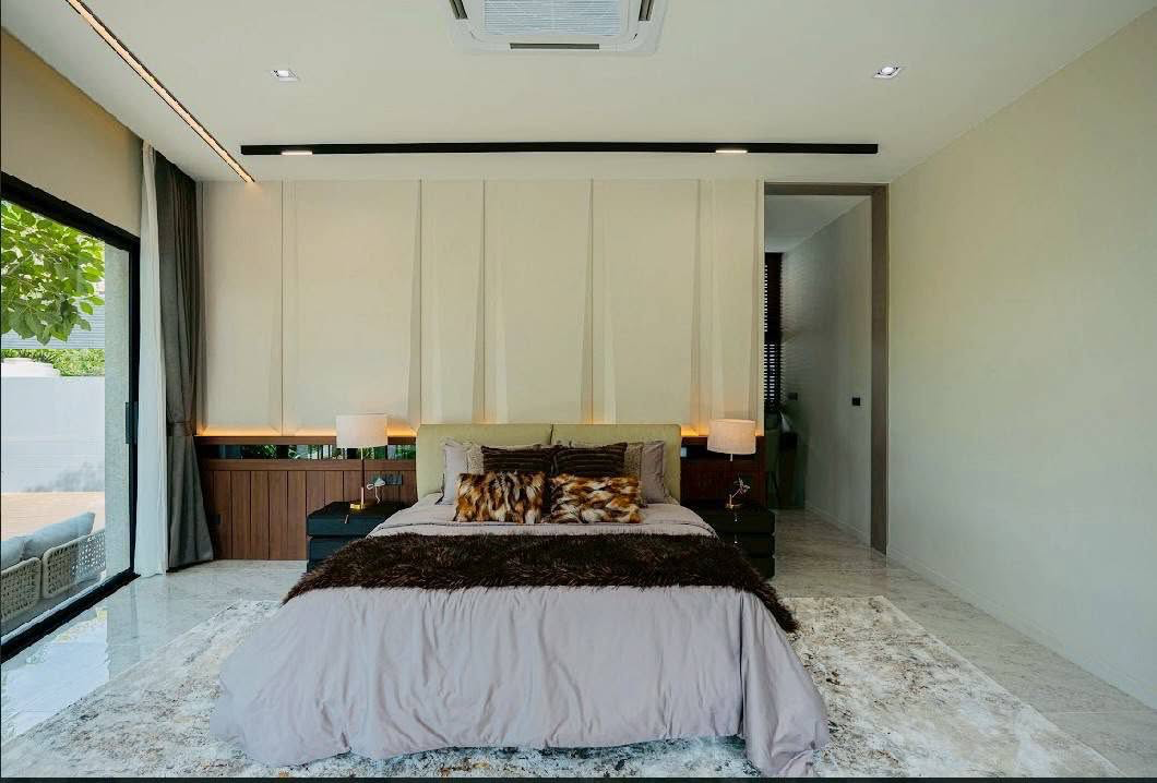 Modern Luxury Pool Villa  Preview 6