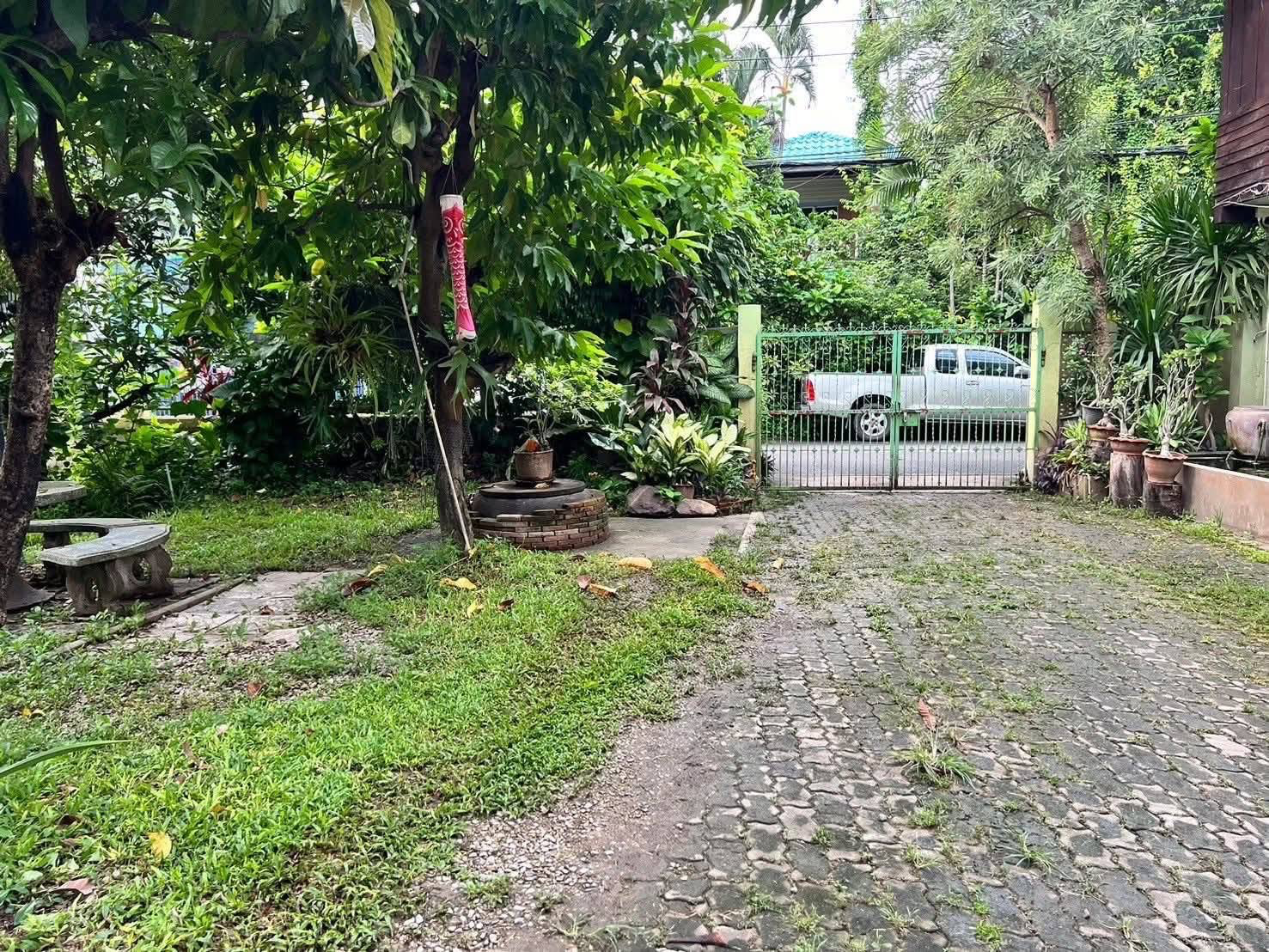 House with Land in the Heart of Chiang Mai Old City Preview 4