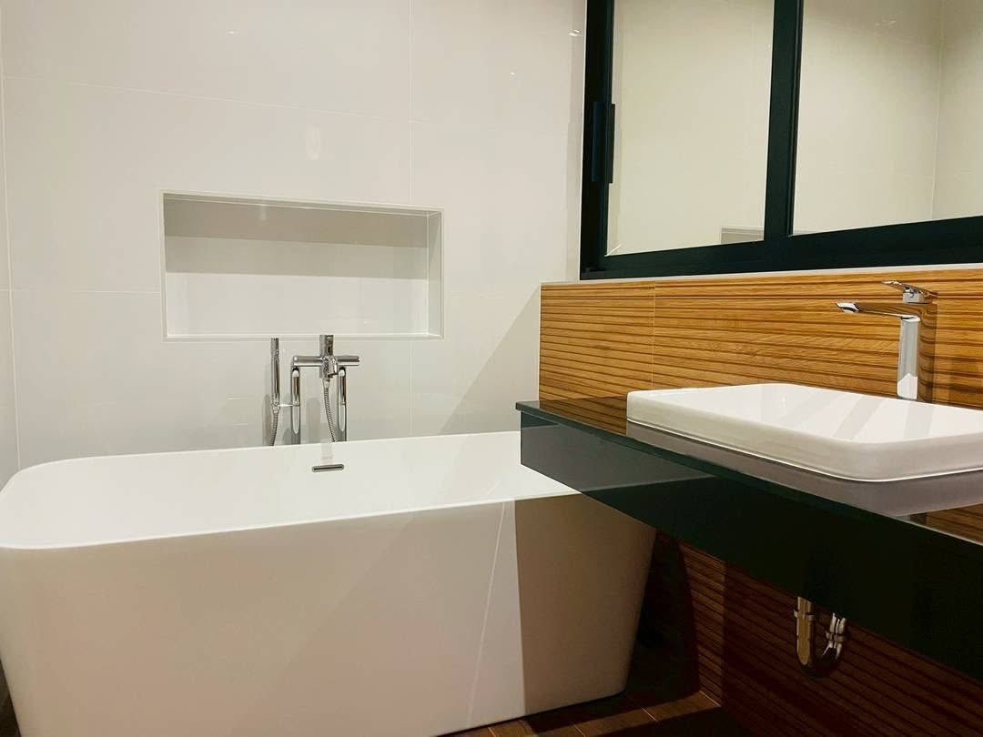  modern luxury pool villa  Preview 3