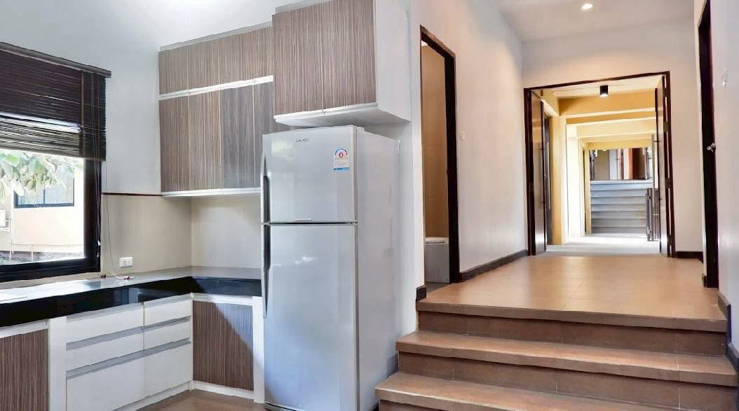 Contemporary Lanna Resort Villa Preview 7