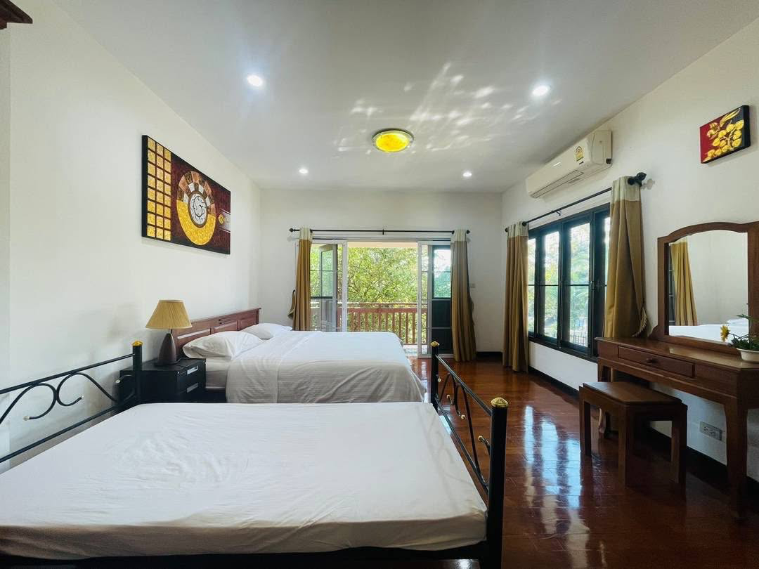 Contemporary Pool Villa  Preview 5