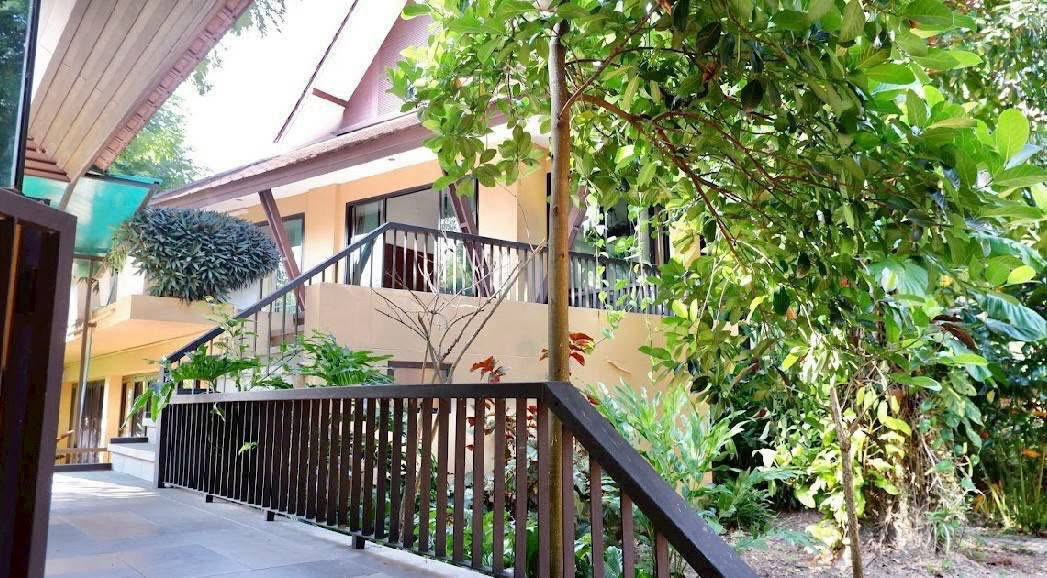 Contemporary Lanna Resort Villa Preview 4