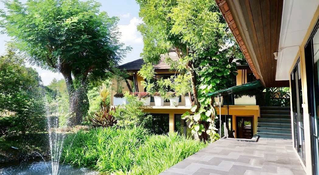 Contemporary Lanna Resort Villa Preview 2