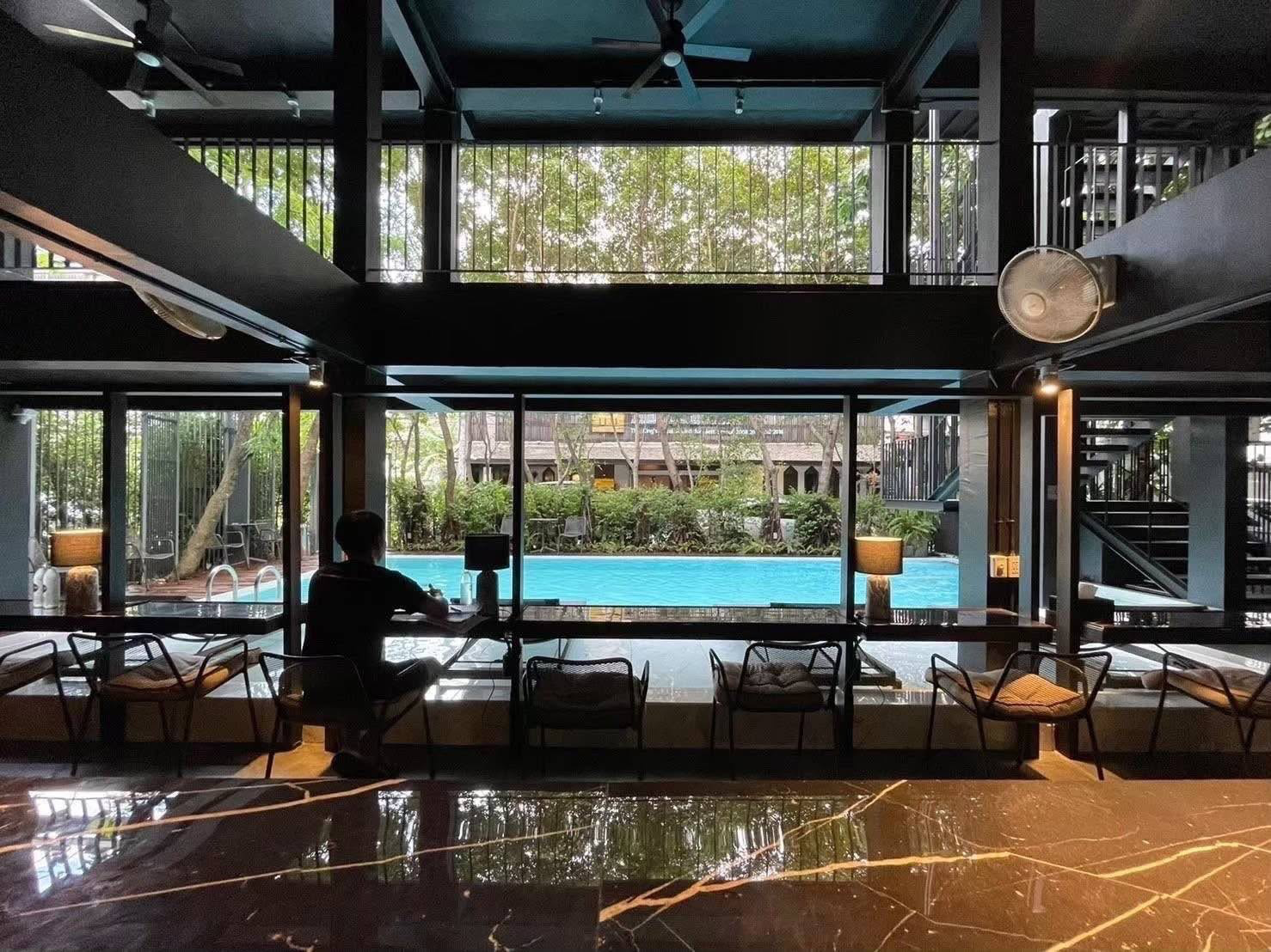 Modern Hotel  Preview 5