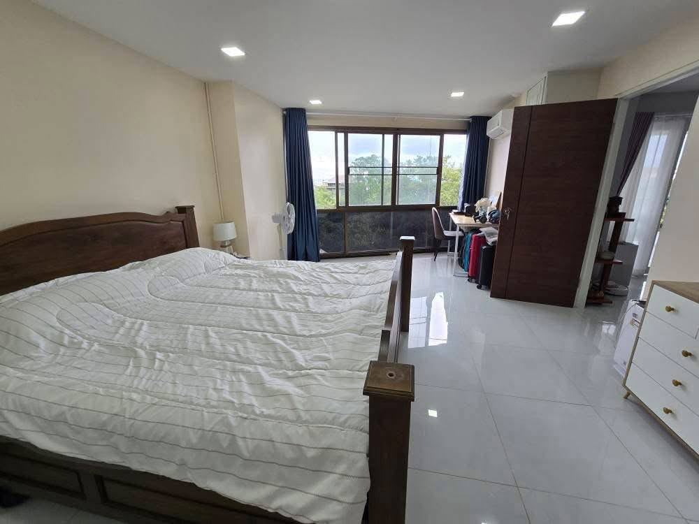 Luxury Condo for Sale/Rent – Heart of Nimman & MAYA Mall Preview 4