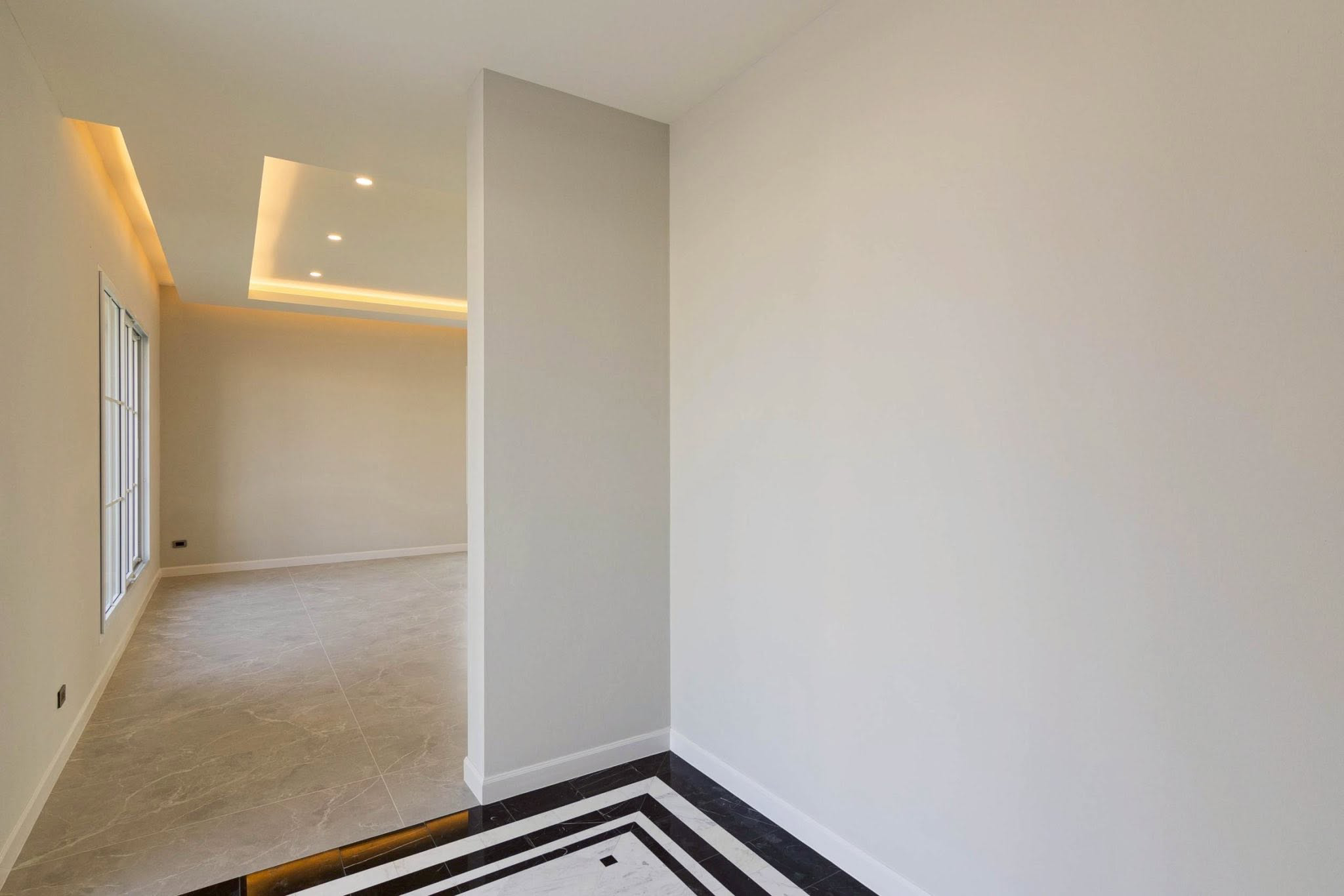 Grand Luxury House Preview 7