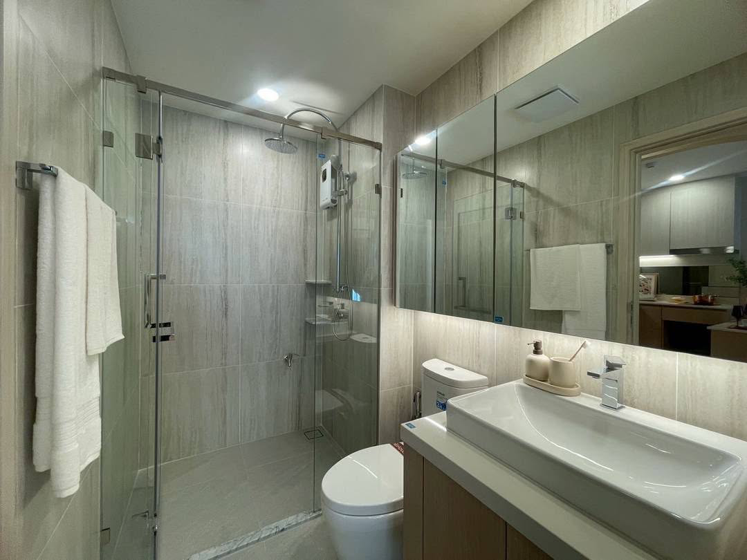 pet-friendly condo Preview 6