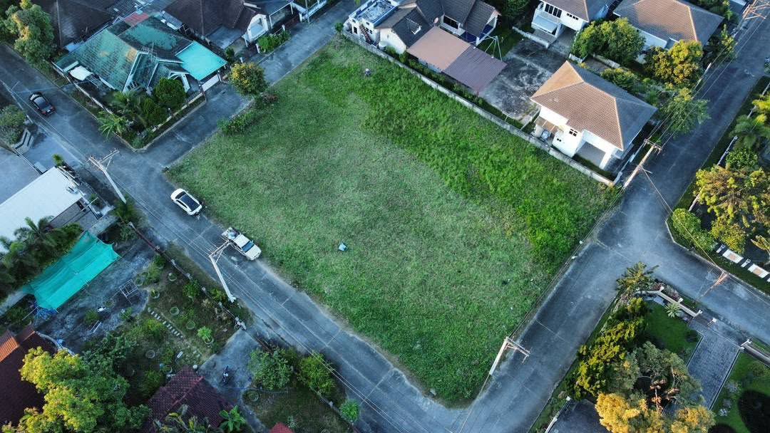 prime Location Land for Rent Near Meechok Plaza Preview 5