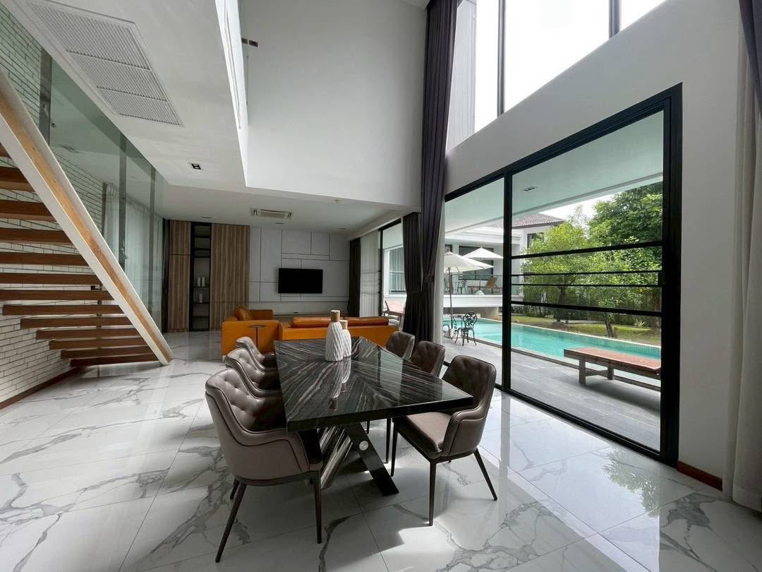 Luxury Modern Pool Villa  Preview 6