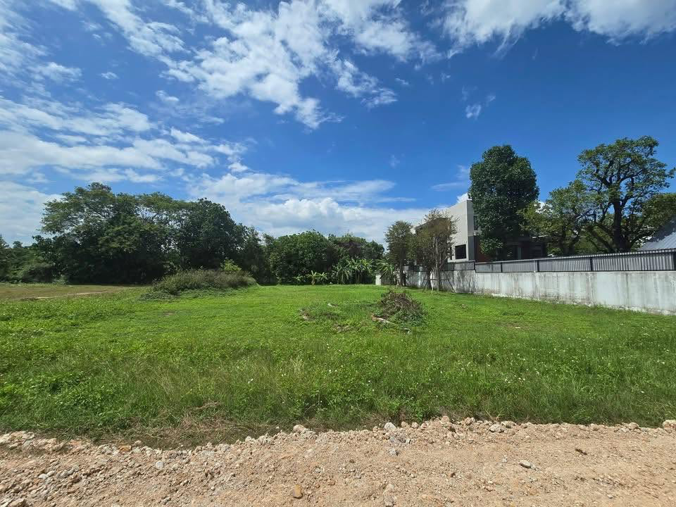 Land for Sale Mountain View Preview 3