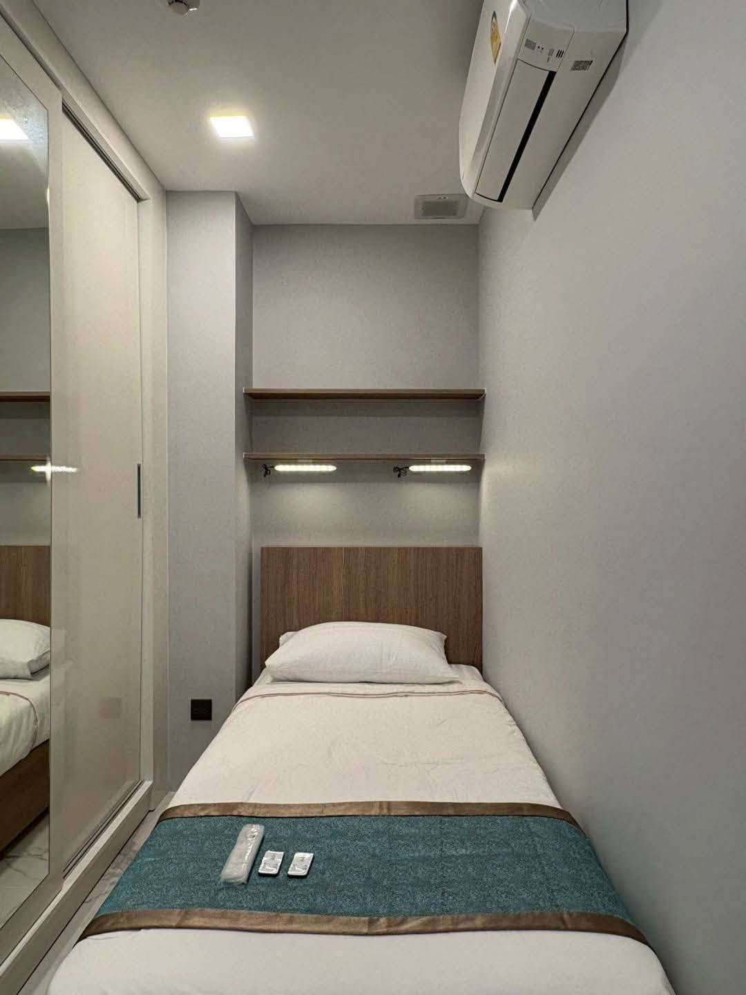 Luxury 2BR Condo for Rent Preview 4