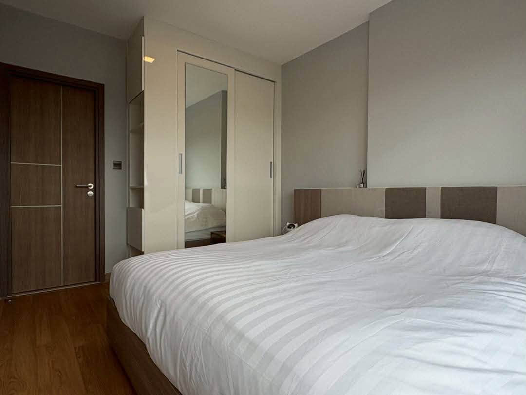 Luxury 2BR Condo for Rent Preview 6