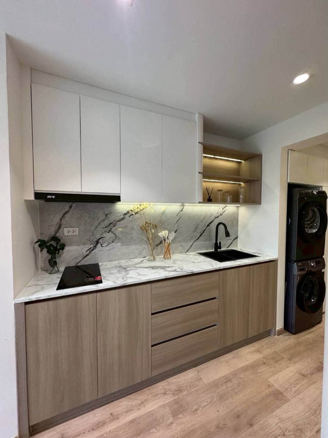 Renovated Condo for Sale Preview 2