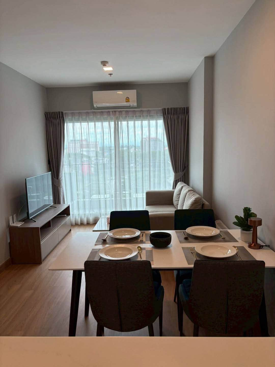 Luxury 2BR Condo for Rent Preview 5