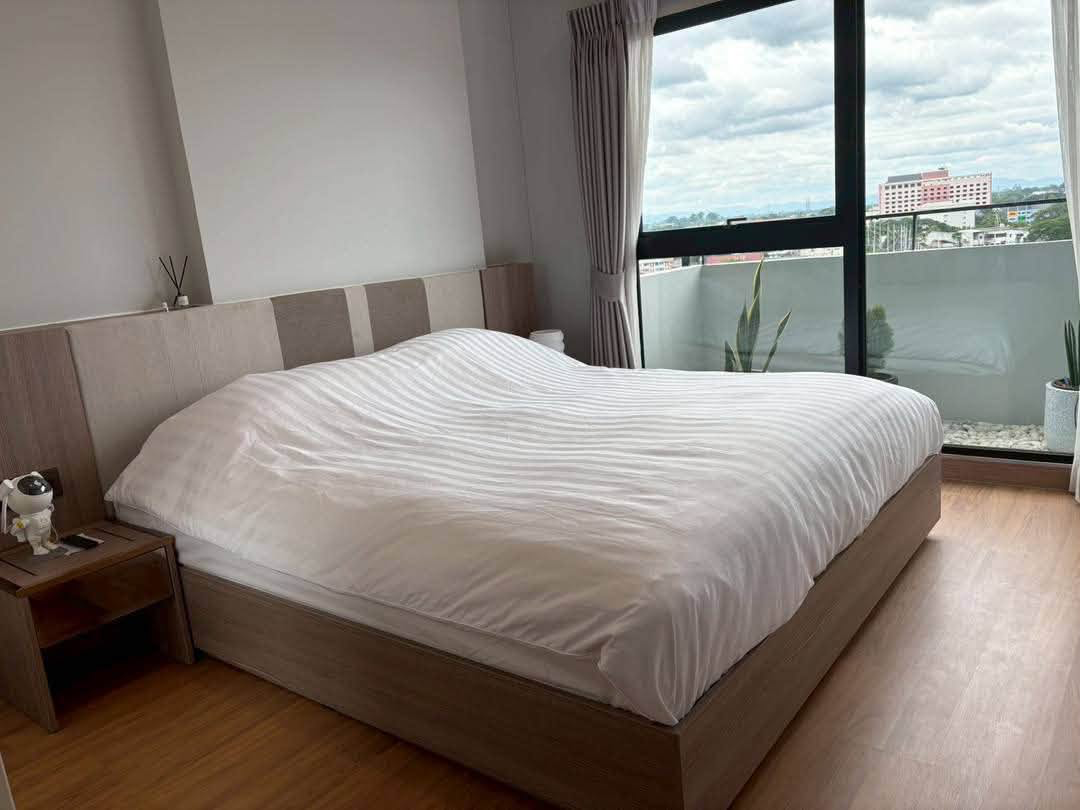 Luxury 2BR Condo for Rent