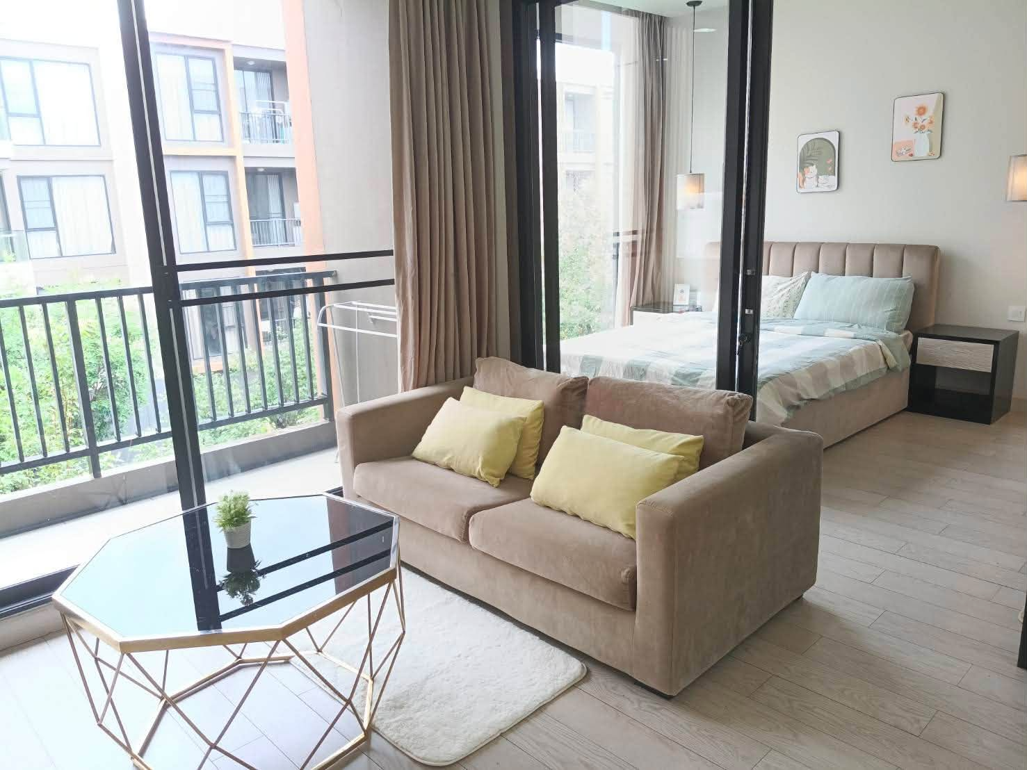 Condo for Rent at The 8 Condo, Chiang Mai Conveniently located near MAYA Lifestyle Shopping Center and One Nimman. Preview 4